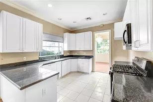 17919 Califa St, Encino, CA 91316 - Photo 3