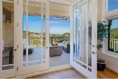50 Saddelbow, Bell Canyon, CA 91307 - Photo 9