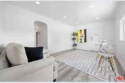 2210 Clyde, Los Angeles, CA 90016 - Photo 9