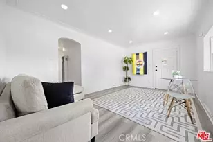 2210 Clyde, Los Angeles, CA 90016 - Photo 9