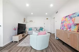 5414 Newcastle Ave, Encino, CA 91316 - Photo 9