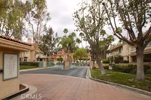 23930 Arroyo Park Dr, Valencia, CA 91355 - Photo 3