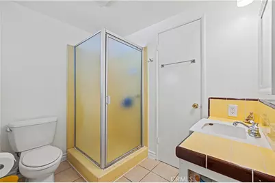 17955 Archwood, Reseda, CA 91335 - Photo 27