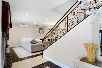 6508 Moorcroft Avenue, Woodland Hills, CA 91303 - Photo 5
