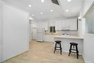 6508 Moorcroft Ave, Woodland Hills, CA 91303 - Photo 35