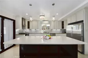 6508 Moorcroft Ave, Woodland Hills, CA 91303 - Photo 13