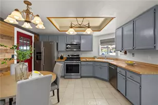 15219 Poppy Meadow, Canyon Country, CA 91387 - Photo 13