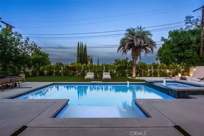 5636 Rawlings Avenue, Woodland Hills, CA 91367 - Photo 35