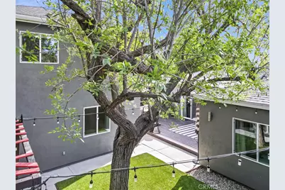 6830 Bothwell, Reseda, CA 91335 - Photo 41