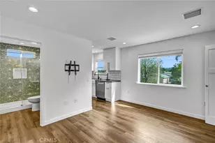 6830 Bothwell, Reseda, CA 91335 - Photo 35