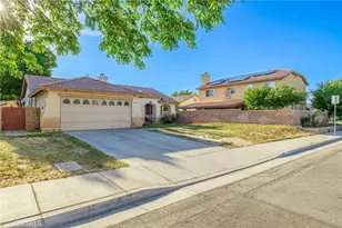 45827 Caledonia Ct, Lancaster, CA 93534 - Photo 3