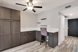 110 Jeranios Ct, Thousand Oaks, CA 91362 - Photo 3