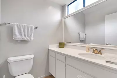 110 Jeranios Court, Thousand Oaks, CA 91362 - Photo 23