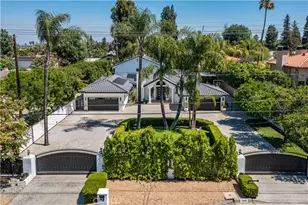 5242 Topeka Dr, Tarzana, CA 91356 - Photo 75