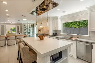 5242 Topeka Dr, Tarzana, CA 91356 - Photo 17