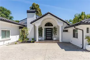 5242 Topeka Dr, Tarzana, CA 91356 - Photo 7