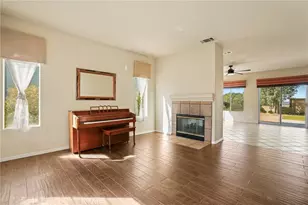 3823 Vitrina Ln, Palmdale, CA 93551 - Photo 11