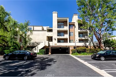 5550 Owensmouth Avenue #120, Woodland Hills, CA 91367 - Photo 1