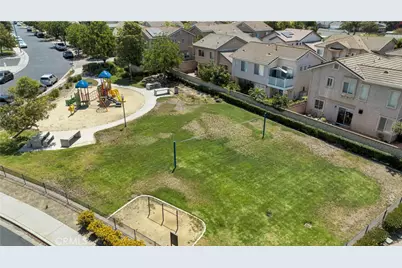 292 Edgemire Lane, Simi Valley, CA 93065 - Photo 41