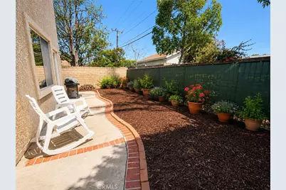 292 Edgemire Lane, Simi Valley, CA 93065 - Photo 27