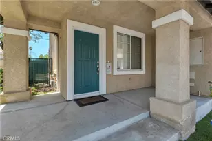 292 Edgemire Ln, Simi Valley, CA 93065 - Photo 3