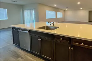 7318 Chetco River, Bakersfield, CA 93311 - Photo 5