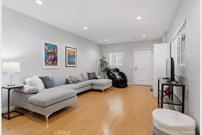 22702 Califa Street, Woodland Hills, CA 91367 - Photo 47