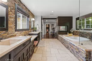 22702 Califa St, Woodland Hills, CA 91367 - Photo 21