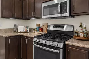 6480 Katherine, Simi Valley, CA 93063 - Photo 13