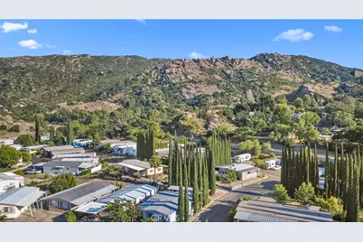6480 Katherine #63, Simi Valley, CA 93063 - Photo 35