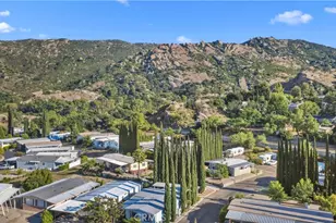 6480 Katherine, Simi Valley, CA 93063 - Photo 35