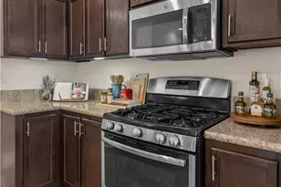 6480 Katherine, Simi Valley, CA 93063 - Photo 13