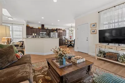6480 Katherine #63, Simi Valley, CA 93063 - Photo 7