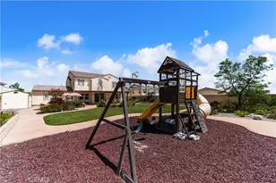 4976 Golden Ridge Pl, Rancho Cucamonga, CA 91739 - Photo 39