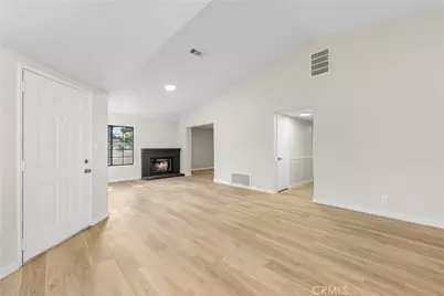 40744 Via Valor, Palmdale, CA 93551 - Photo 7