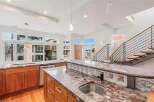 221 17th, Manhattan Beach, CA 90266 - Photo 11
