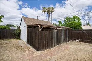 17347 Sherman Way, Van Nuys, CA 91406 - Photo 25