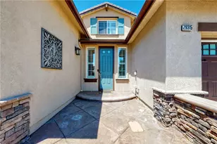 29315 Sequoia, Canyon Country, CA 91387 - Photo 3