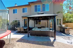 29315 Sequoia, Canyon Country, CA 91387 - Photo 15