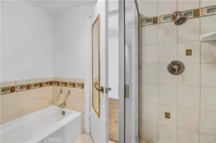 17914 Magnolia Blvd, Encino, CA 91316 - Photo 19