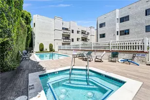 17914 Magnolia Blvd, Encino, CA 91316 - Photo 25