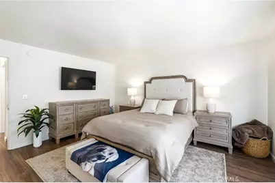 7255 Balboa #20, Lake Balboa, CA 91406 - Photo 17