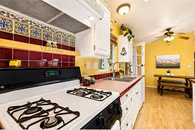 4201 Topanga Canyon Blvd #106, Woodland Hills, CA 91364 - Photo 5