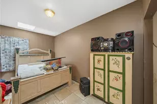 12135 Cornish Ave, Lynwood, CA 90262 - Photo 11
