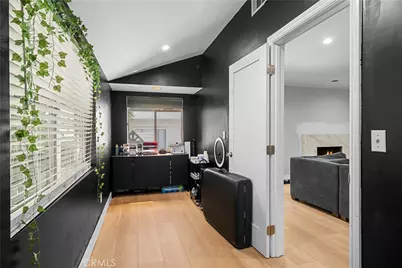 10844 Dempsey, Granada Hills, CA 91344 - Photo 23
