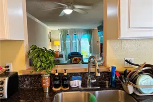 9019 Cedros Ave, Panorama City, CA 91402 - Photo 7