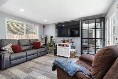 2078 N Swindon, Simi Valley, CA 93063 - Photo 23
