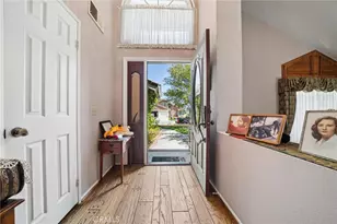28105 Eagle Peak, Canyon Country, CA 91387 - Photo 5