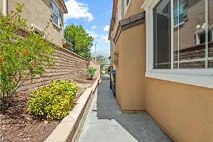 20014 Christopher, Saugus, CA 91350 - Photo 27