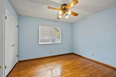 19800 Citronia Street, Chatsworth, CA 91311 - Photo 17